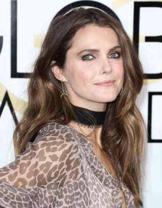 Keri Russell | Age, Biography, Family, Education, Career, Movies, TV Shows, Net Worth, Husband & Kids |